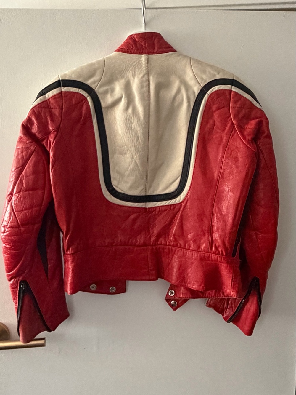 One of a kind Red, White and Black Vintage Racing Moto Leather Jacket - Picture 2 of 5